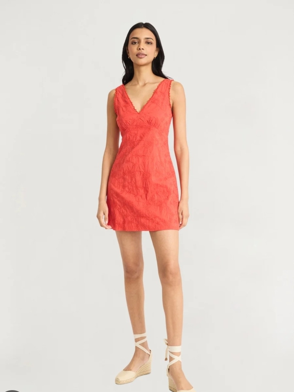 Textured V-Neck Trim Mini Dress in Coral Red Size 8 Cotton